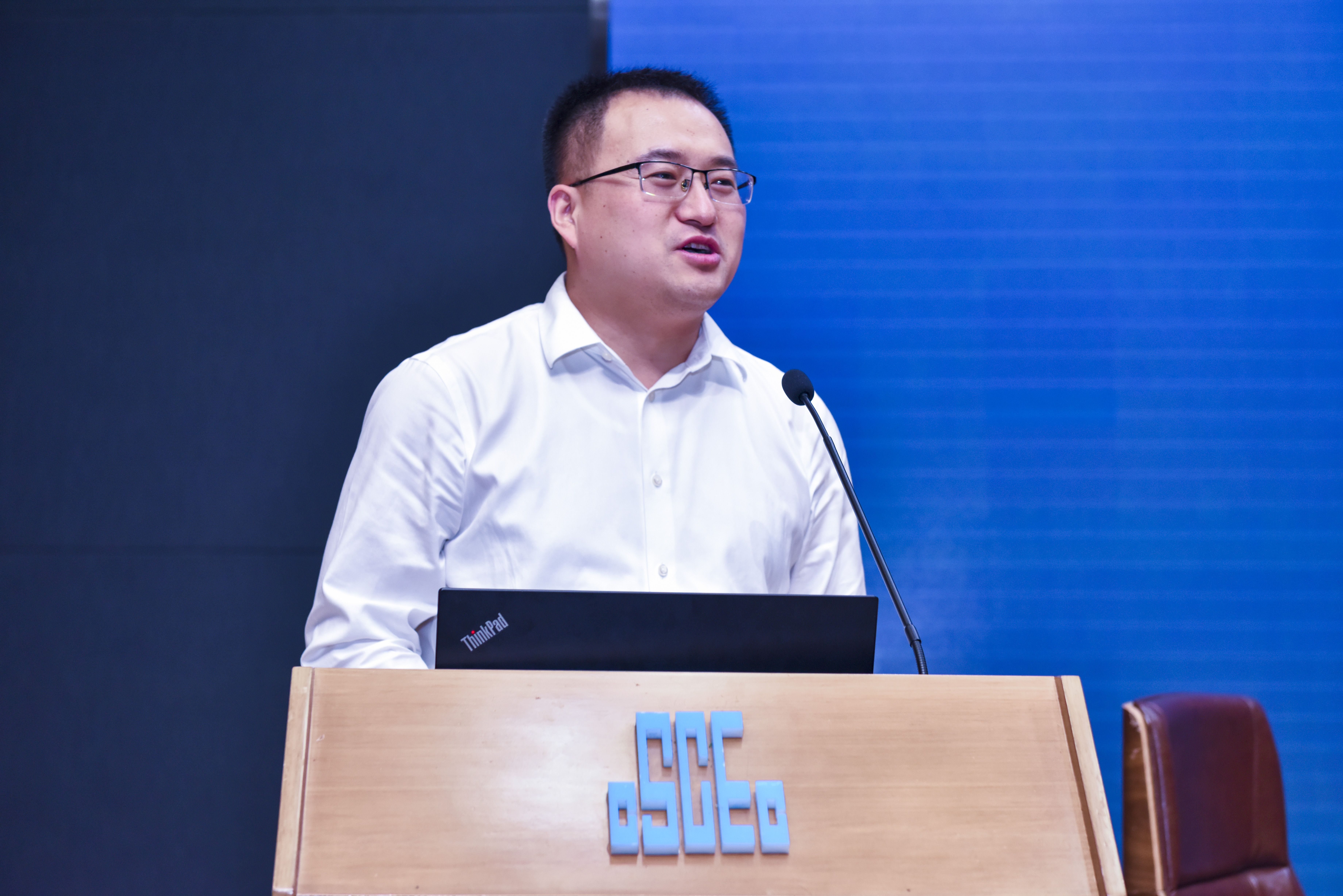 2 团市委书记 徐辉.JPG